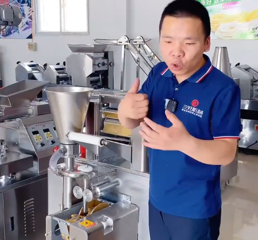 新款仿手工餃子機(jī)